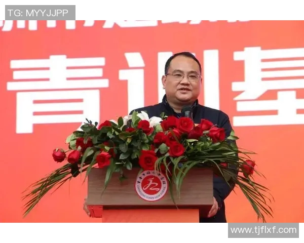 重庆足球队实力揭秘：从青训到职业联赛的全景分析与展望